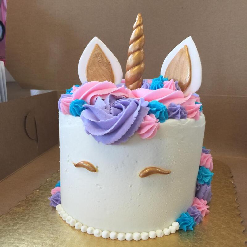 Unicorn Cake
$80 - 6” Round
$100 - 8” Round